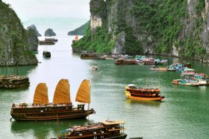 Ha Long Bay